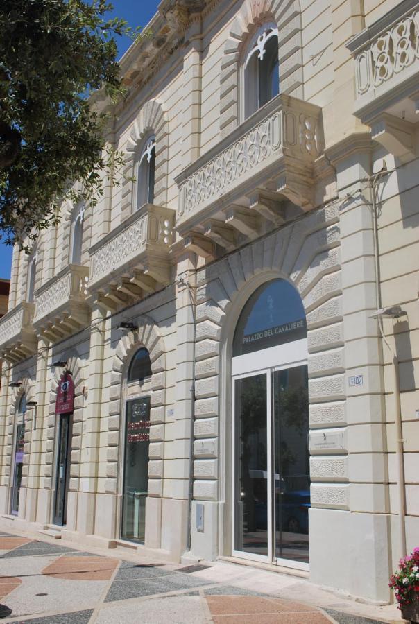 مبيت وإفطار غالّيبولي Palazzo Del Cavaliere المظهر الخارجي الصورة