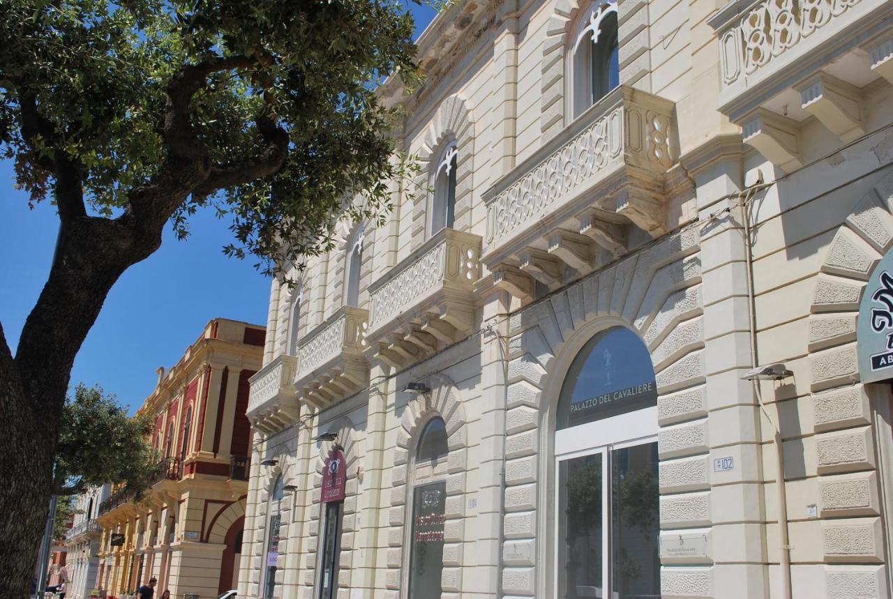 مبيت وإفطار غالّيبولي Palazzo Del Cavaliere المظهر الخارجي الصورة